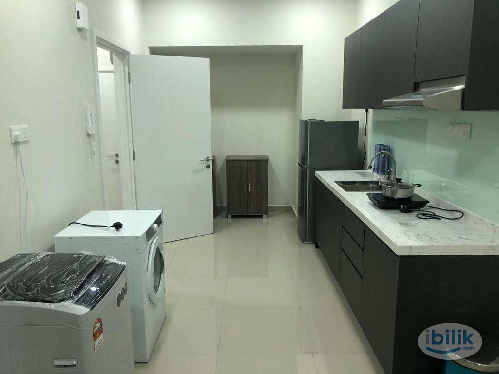 Master Room at VERVE Suites, Old Klang Road - Image 3