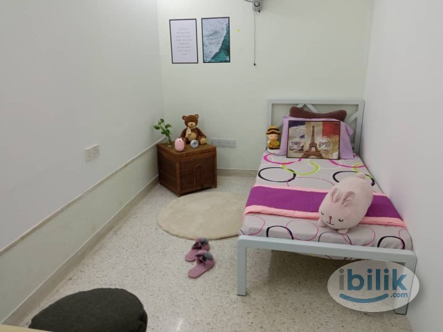 Middle Room at Puchong, Selangor🥰🥰 - Image 4