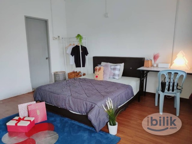 Middle Room at Puchong, Selangor - Image 2