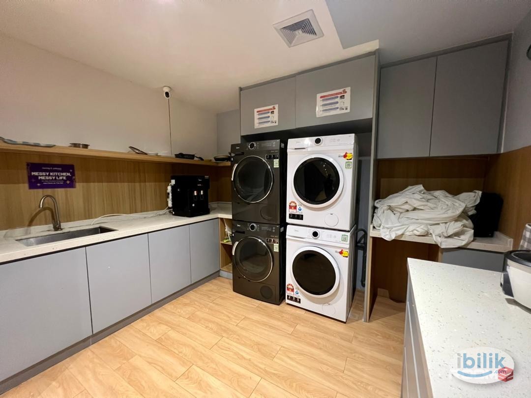 Middle Room at Damansara Perdana, Petaling Jaya - Image 2