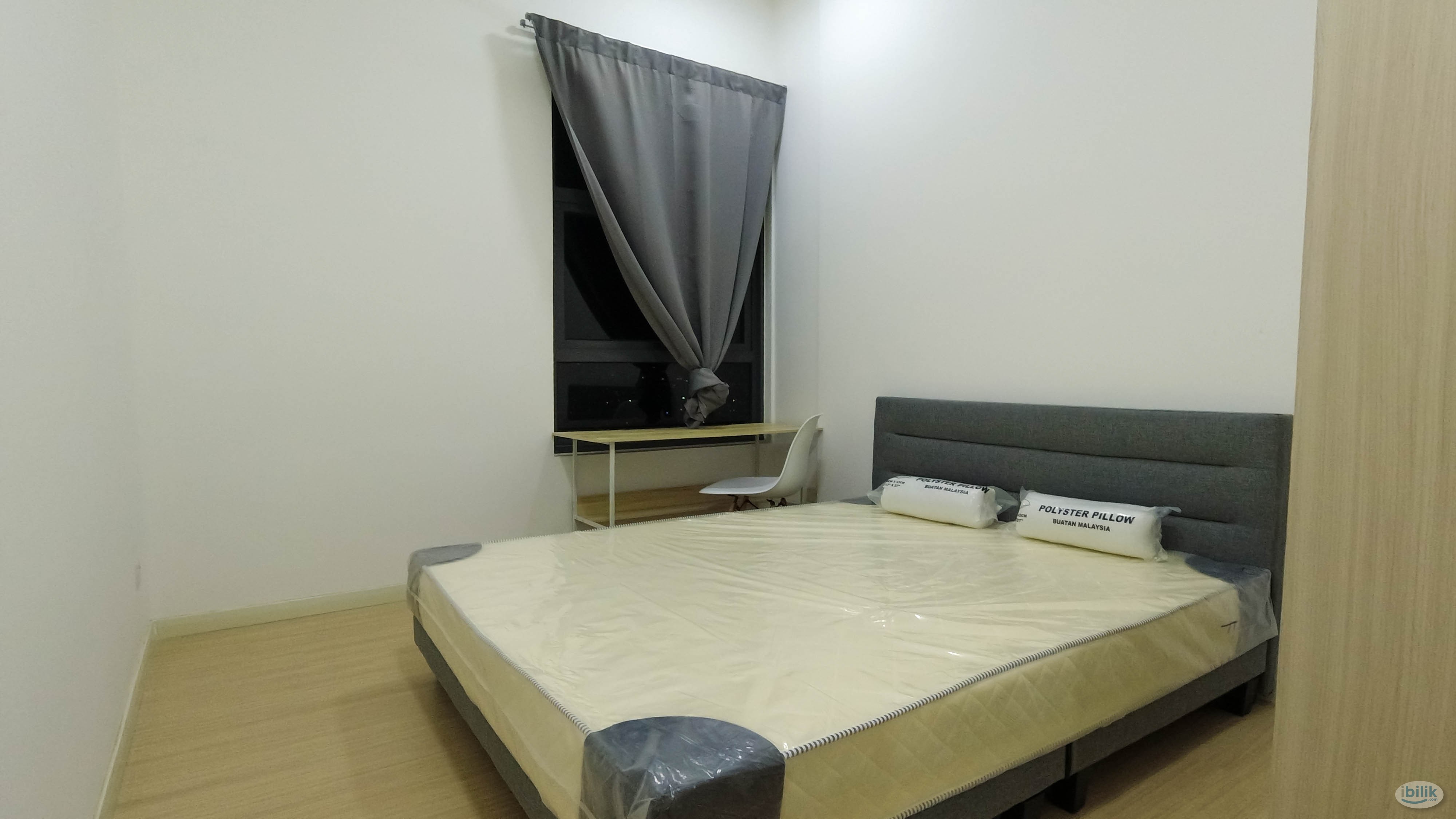 Middle Room at Lakeville Residence, Jalan Ipoh - Image 2