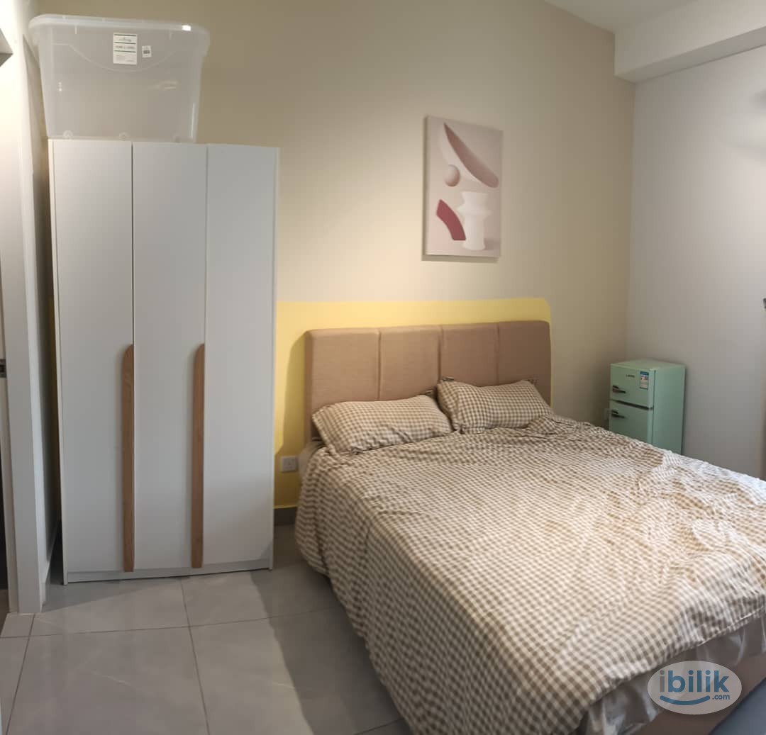 Middle Room at The Birch, Jalan Ipoh - Image 1