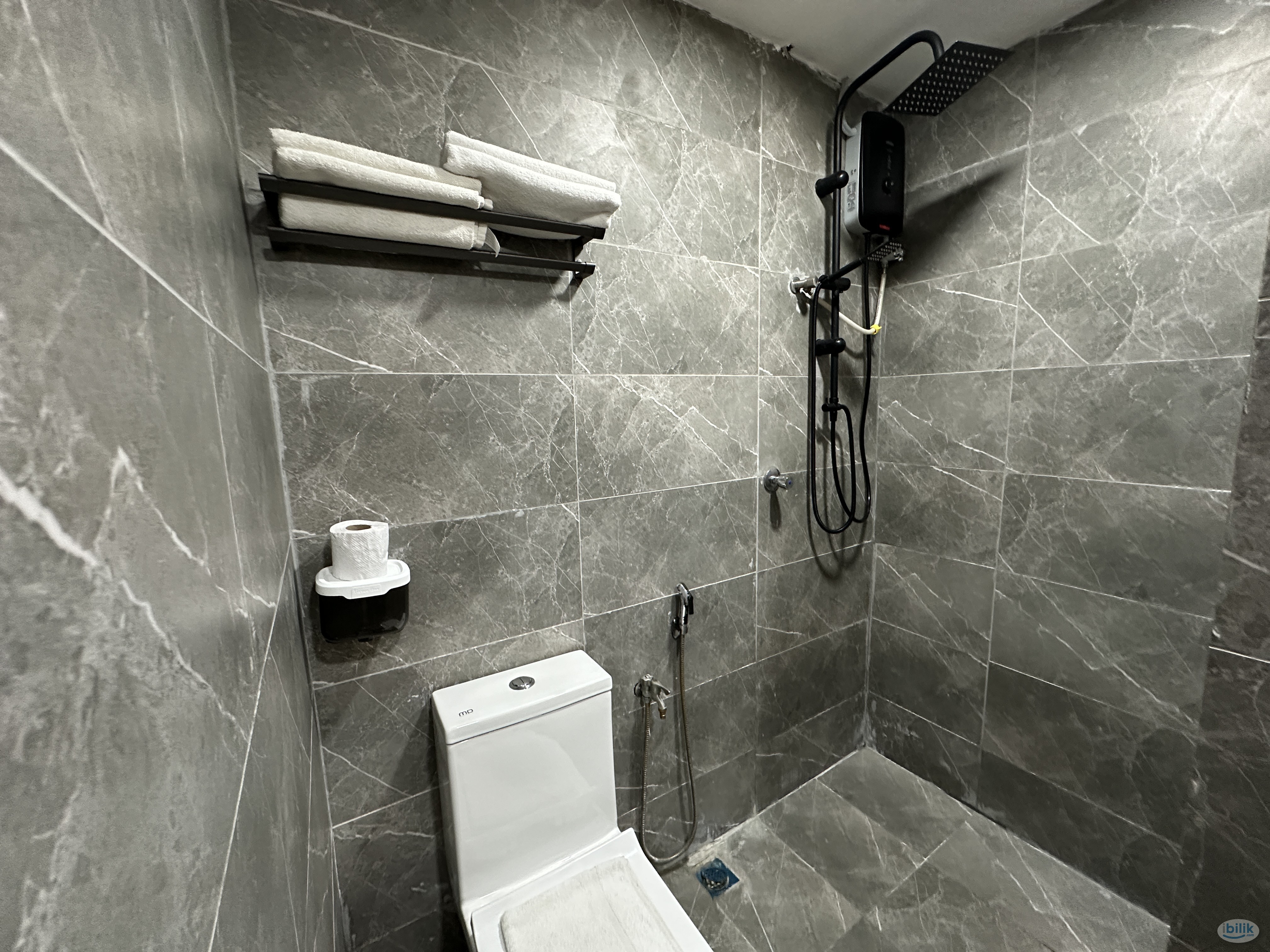 Beutiful master room AT bandar utama bu3 - Image 5