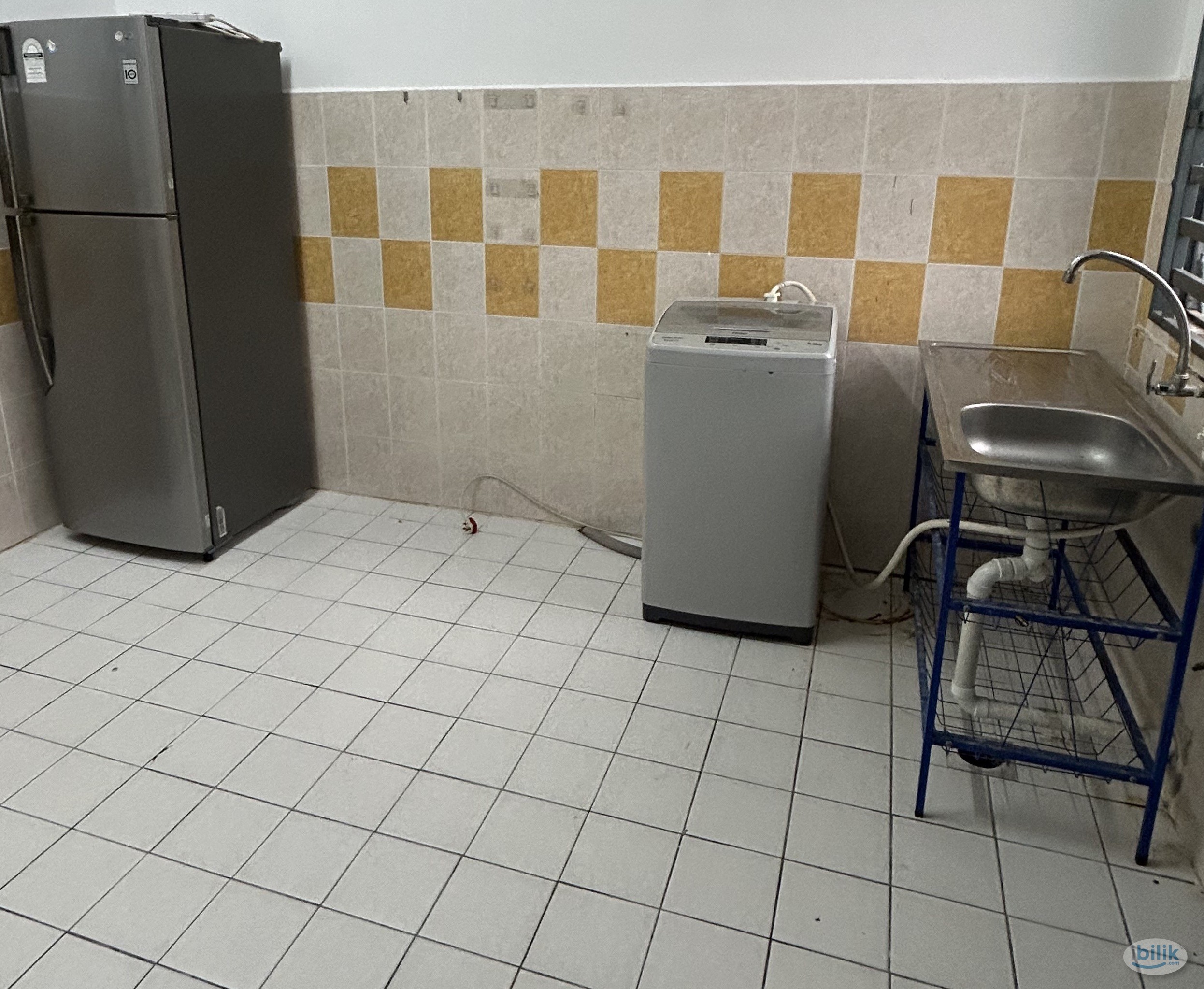 Furnished Room with Attached Bathroom For Rental @ Kulim Hi-Tech - Image 4