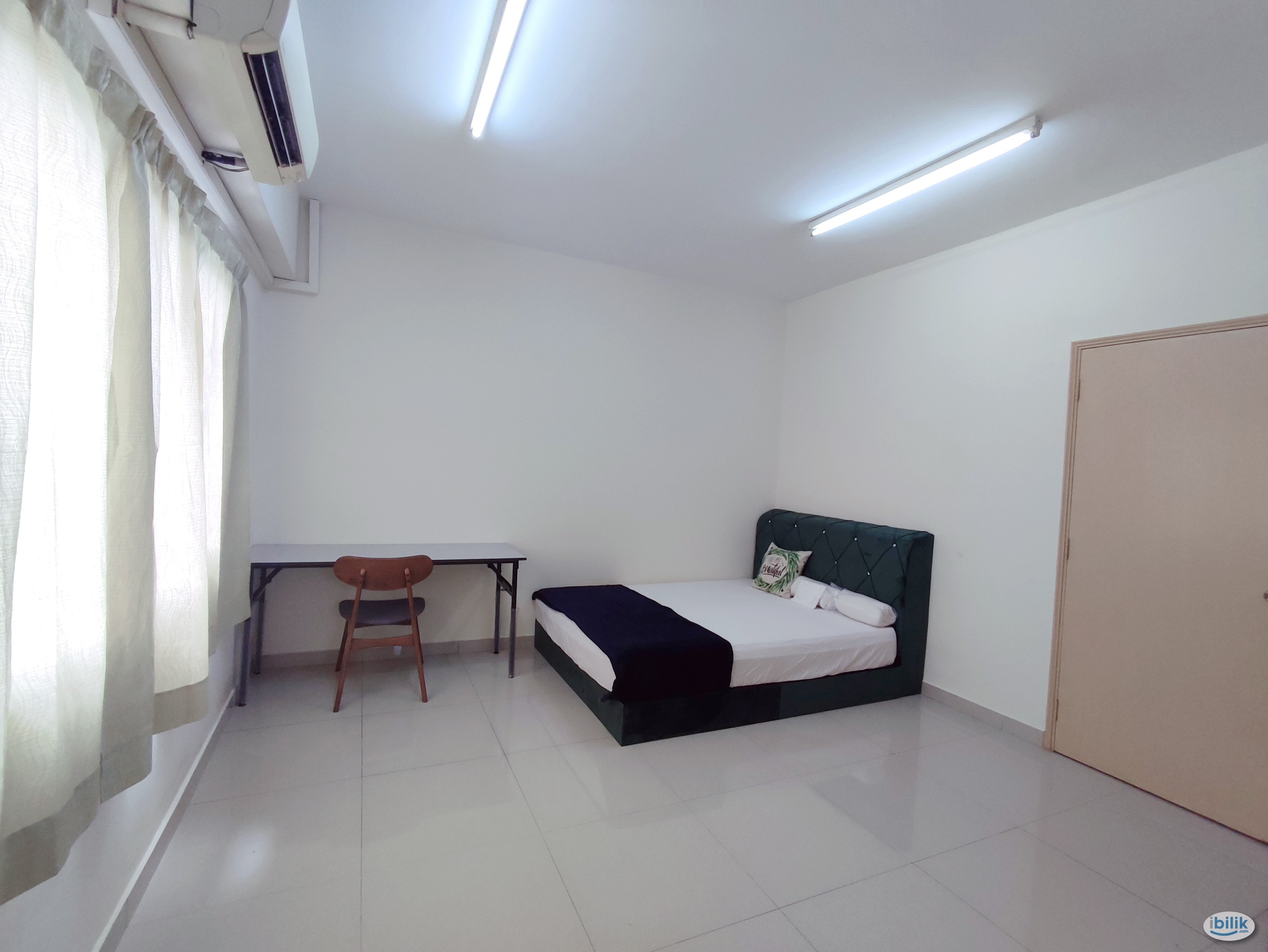 Master Room at Ken Damansara I, Petaling Jaya - Image 1