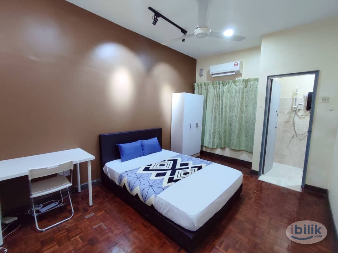 Master Room FOR FEMALE at  Uptown Damansara  ,  DAMANSARA Utama - Image 1
