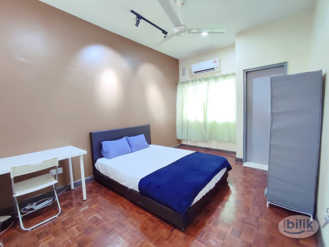 Master Room FOR FEMALE at Damansara Uptown, Damansara Utama - Image 1
