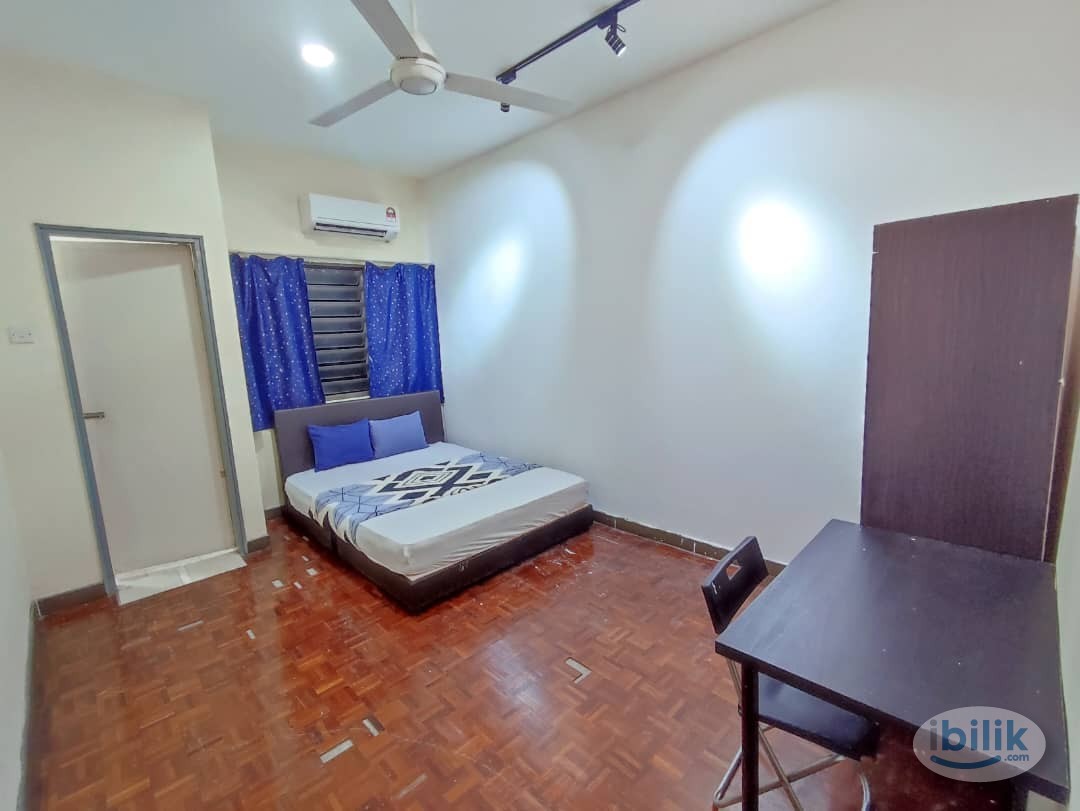 Middle Room FOR FEMALE at Damansara Uptown, Damansara Utama - Image 2