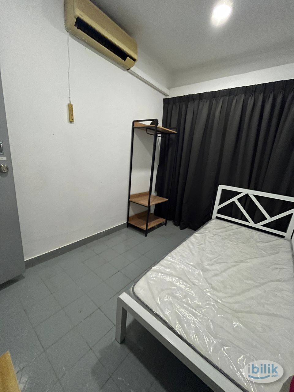 Next to MRT - Single Room at Bandar Utama, Petaling Jaya - Image 5
