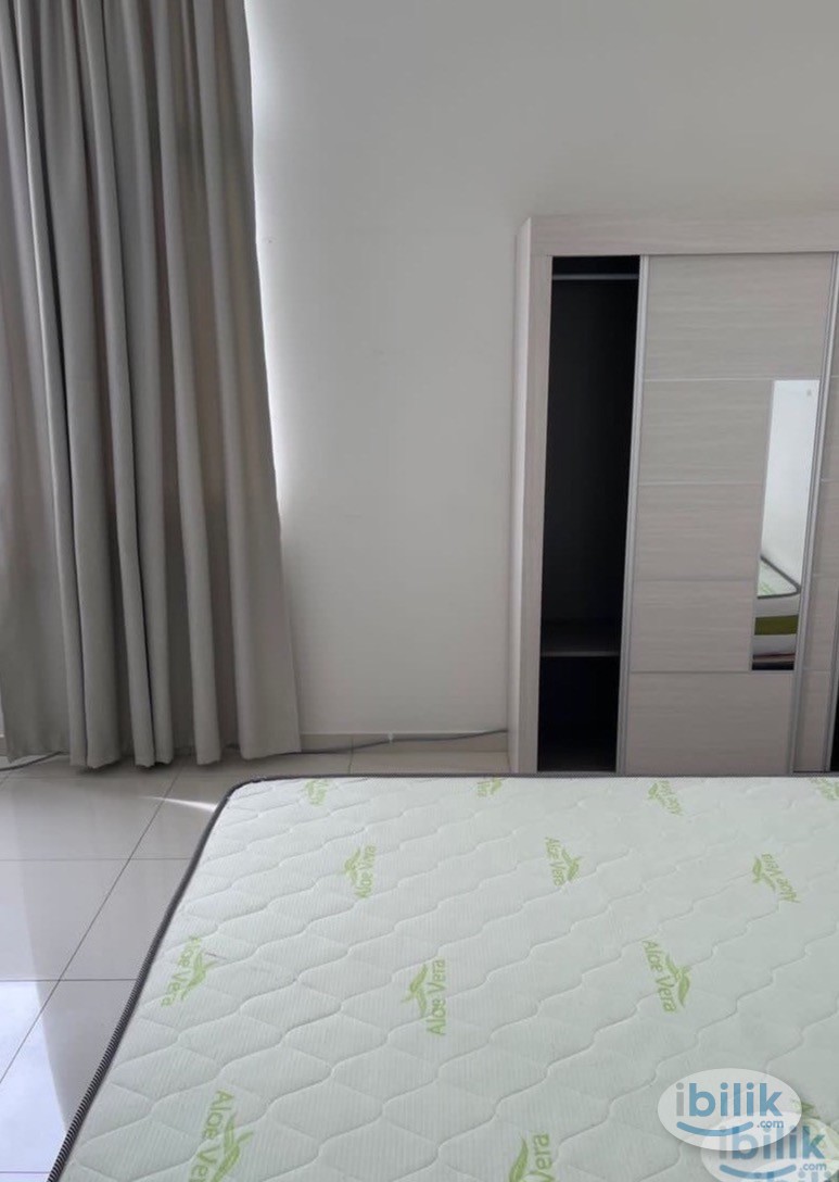 Room for Rent (Not Staying with Owner) - Image 6