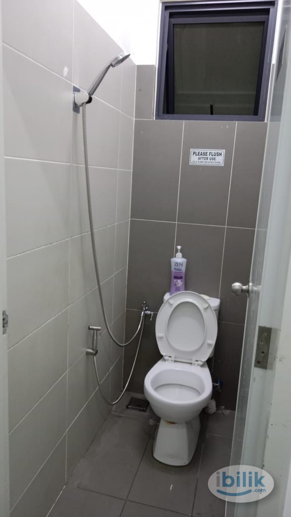 Single Room at Tropicana Aman 1, Teluk Panglima Garang - Image 5