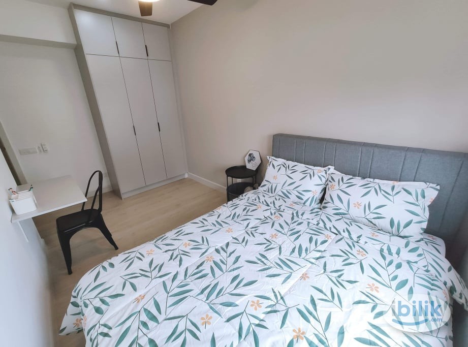 Premium Middle Room at Mont Kiara, Kuala Lumpur - Image 1