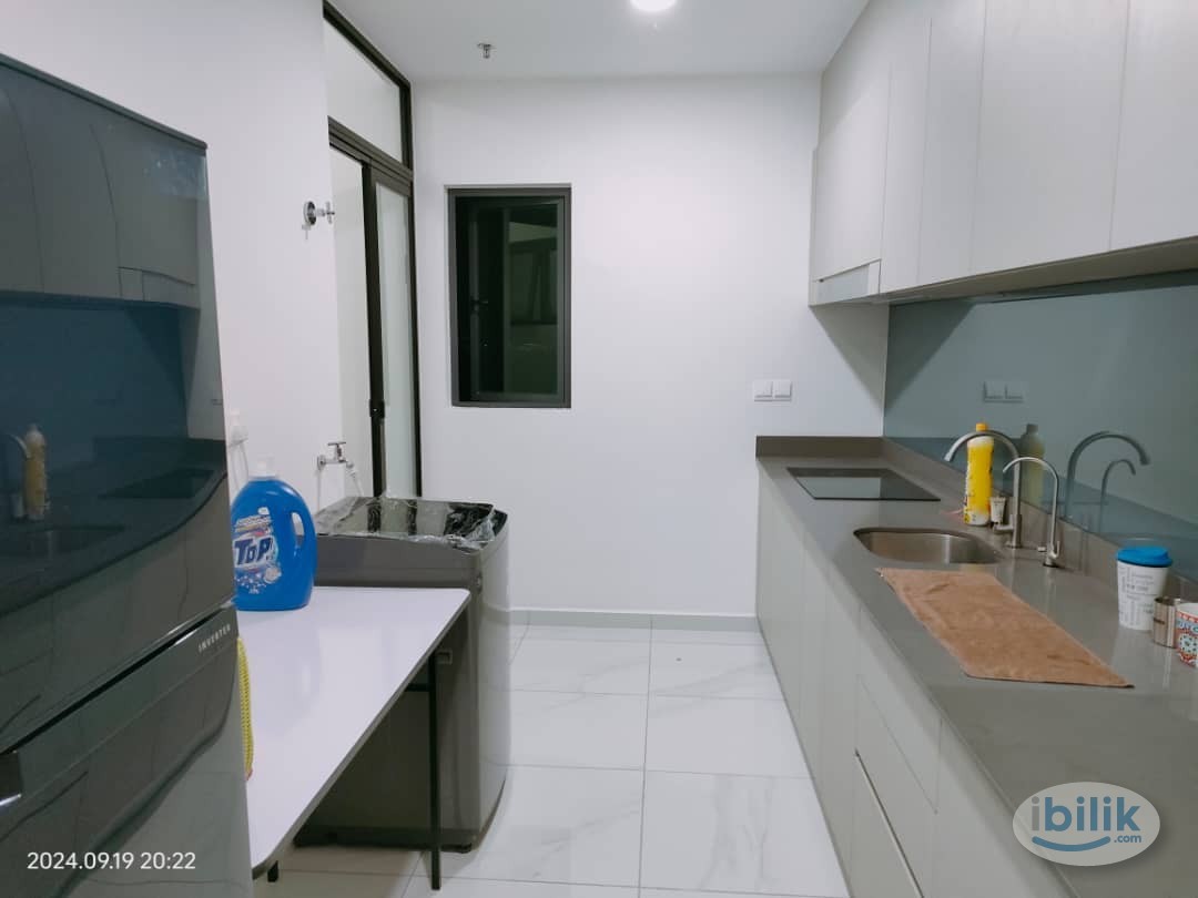 Single room at Batu Kawan, Bandar Cassia, 5 min to industrial park - Image 1