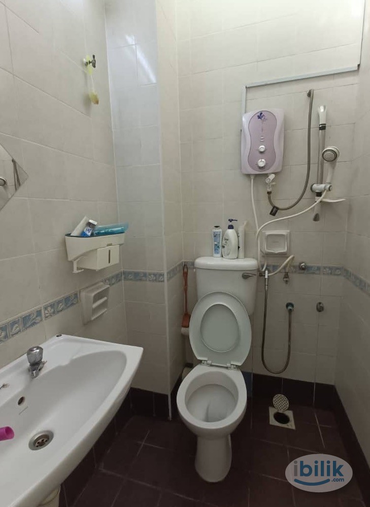 ‼️ Landed Room For Rent At Setia Alam 👀 Private Room Immediate Move in ‼️ - Image 4
