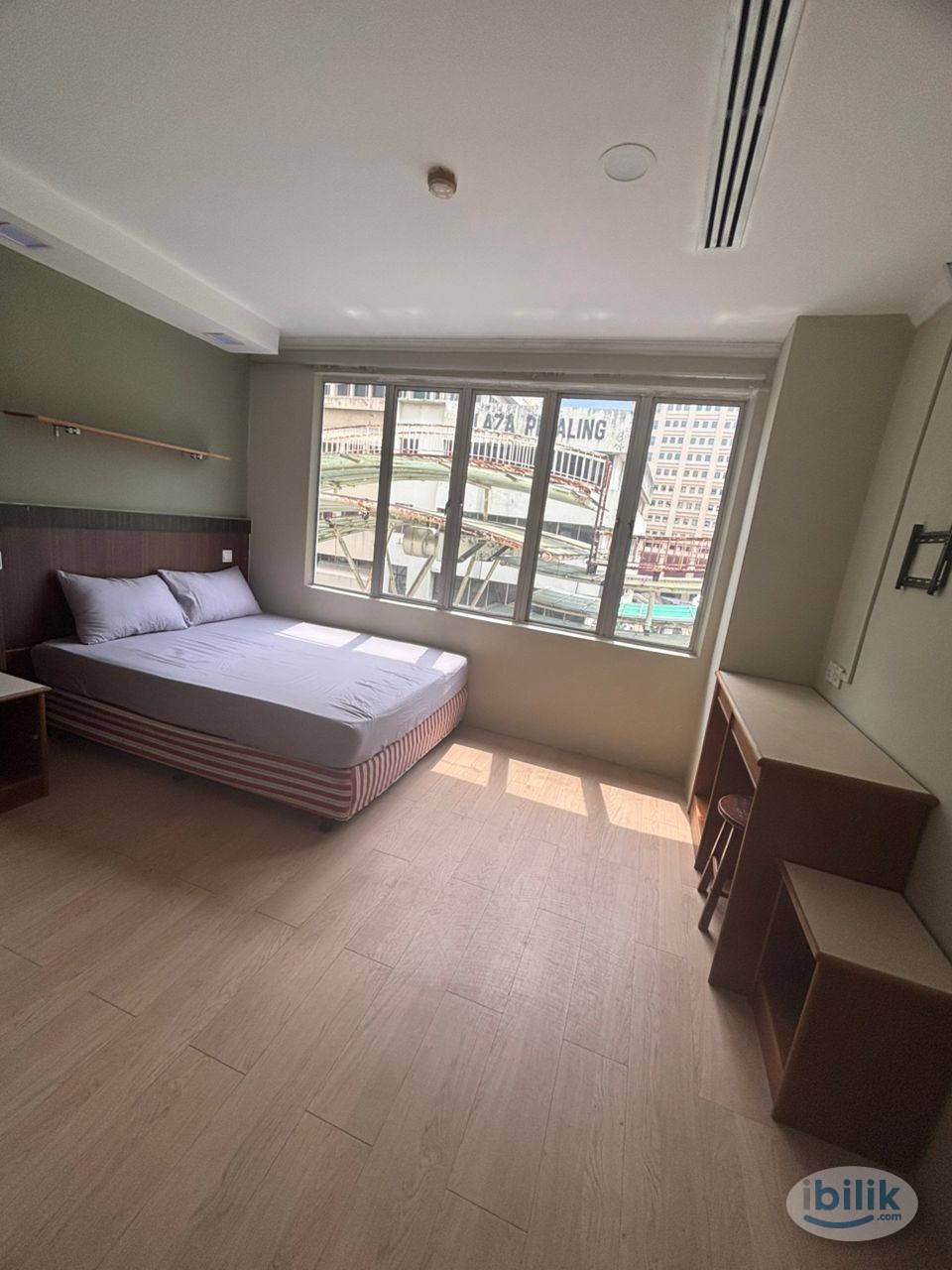 Near Pasar Seni MRT 🚇 Zero Deposit Room + Toilet near Petaling Street - Image 5