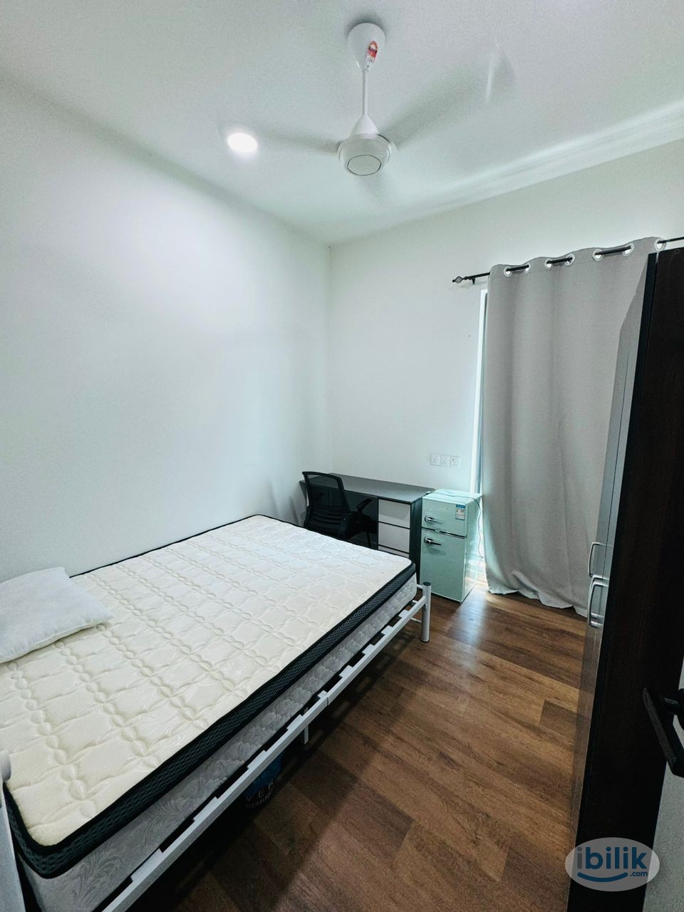 URGENT!! MIDDLE ROOM 1 at Suasana @ Utropolis, Batu Kawan, Penang for RM650 ONLY!!! - Image 1