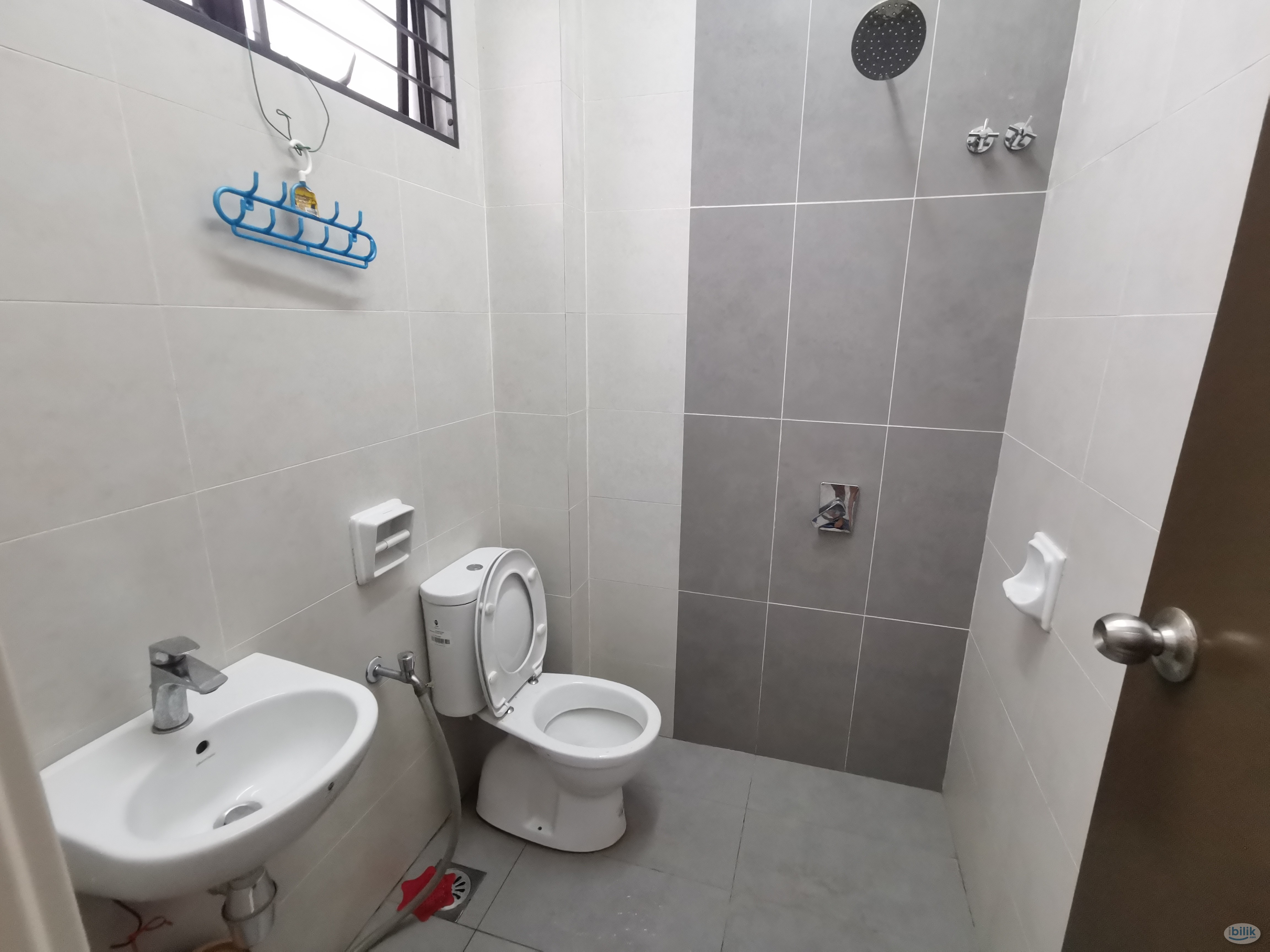 Room at Setia Alam, Shah Alam - Image 4