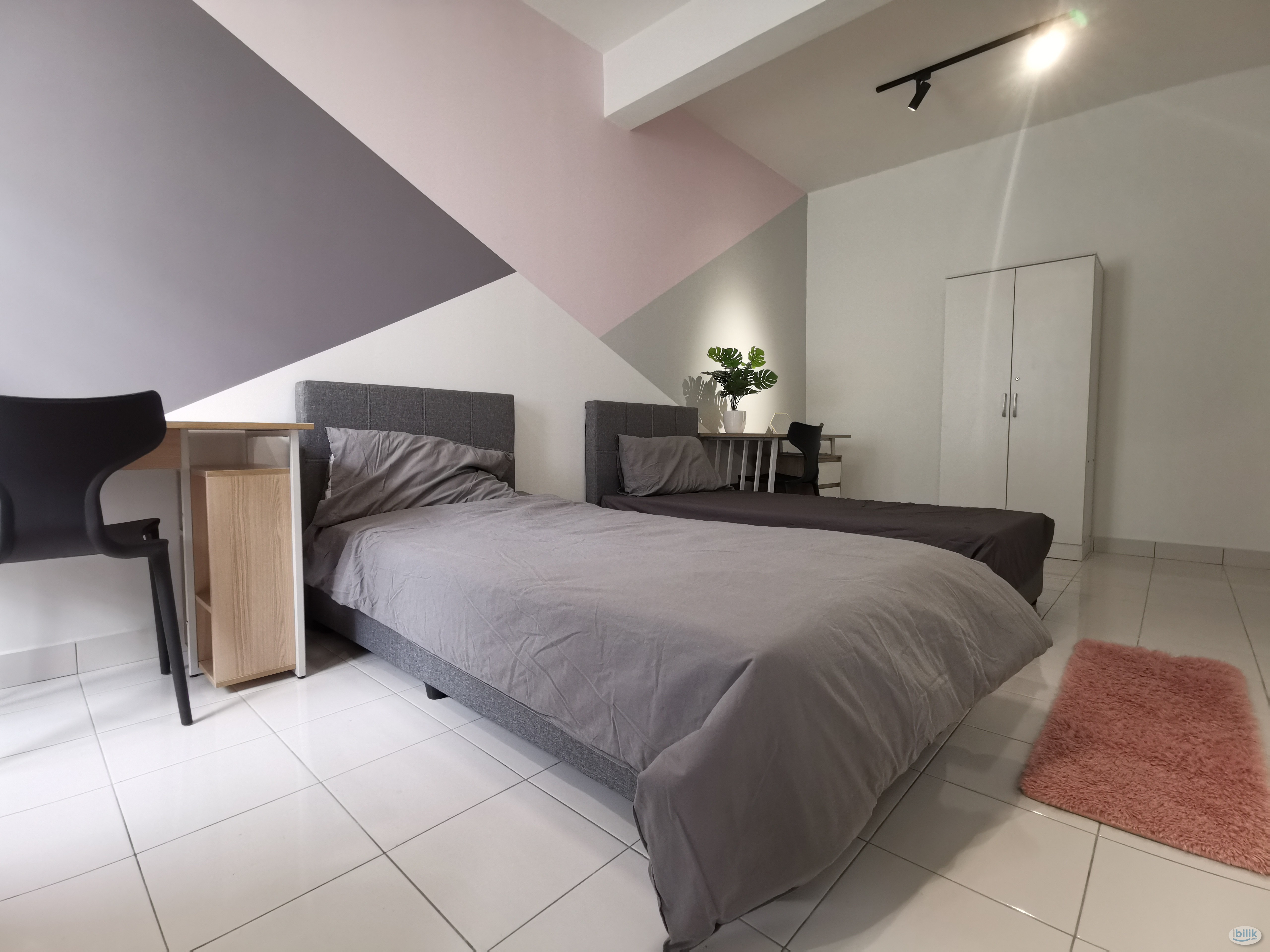 Fully Furnished Middle Room at Taman Subang Pelangi, Subang - Image 2