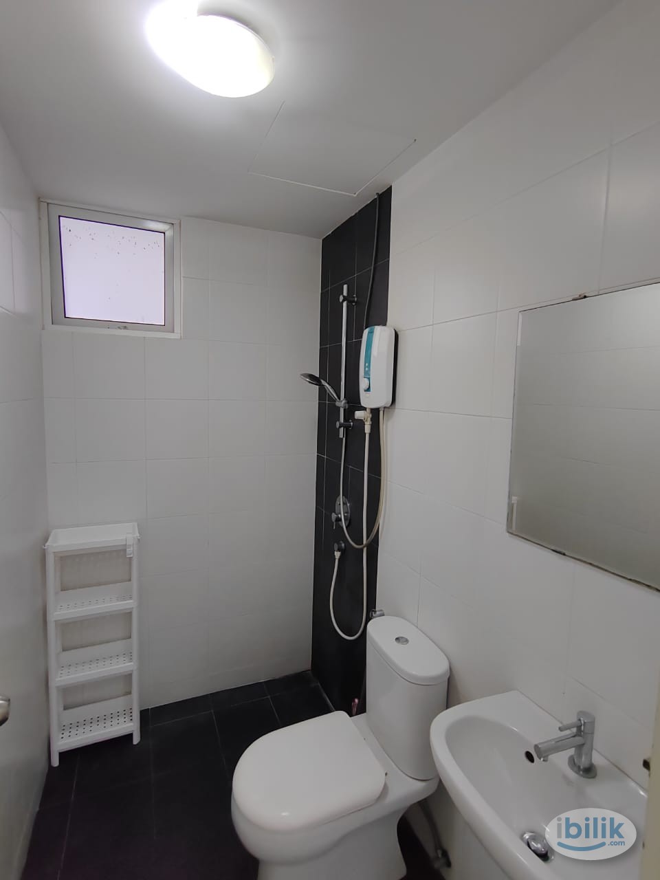 [PRIVATE BATHROOM] Master Bedroom for rent at Pacific Place - Image 3