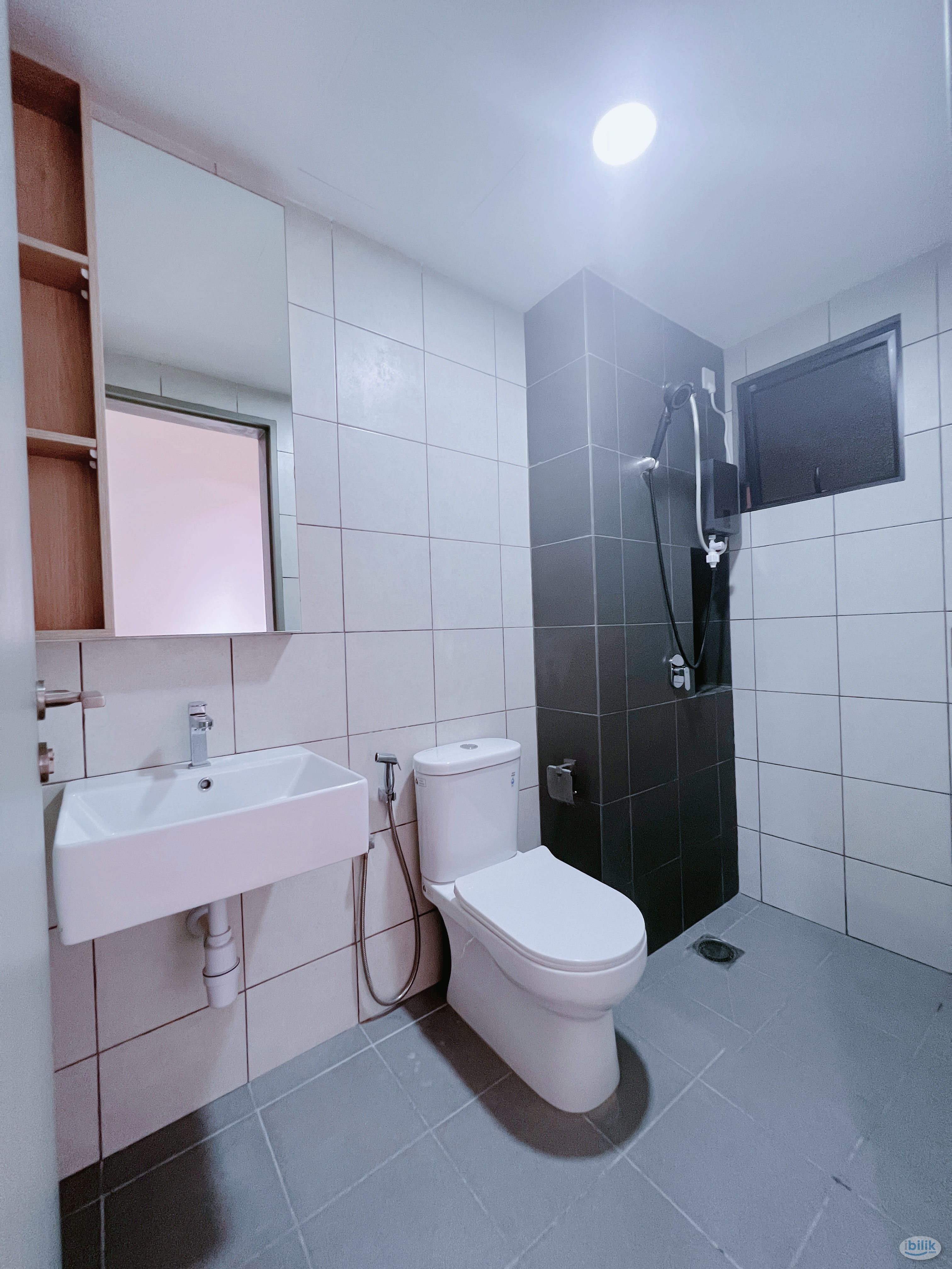 RM699 Monthly SINGLE ROOM ❗❗ Ready Move In ❗❗ unit for rent near Bandar Utama @ Damansara Petaling Jaya - Image 4