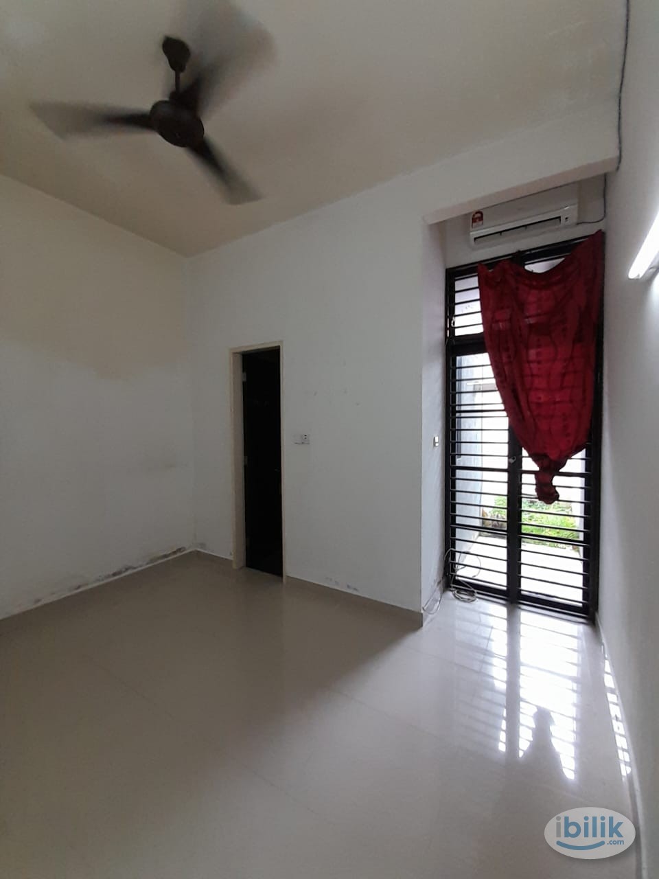 🤩 Available Middle Room with Private Bathroom for Rent at Alam Impian,Shah Alam with High Speed WI-FI & Cleaning Service - Image 2