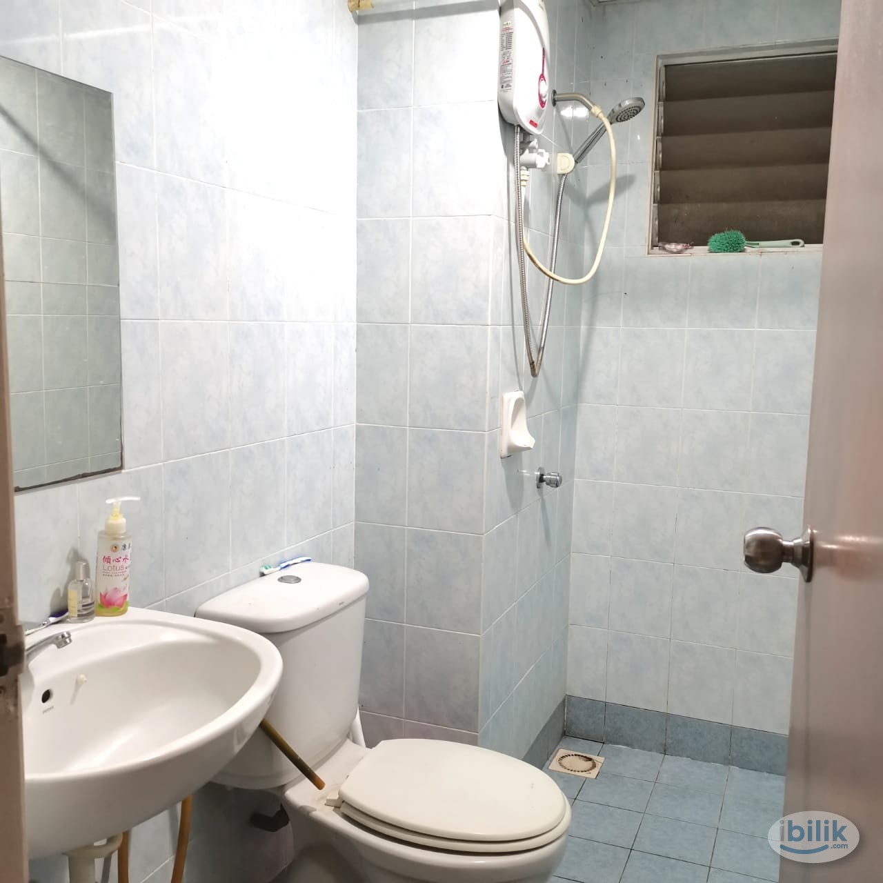 [NEAR LRT] FREE WIFI - Middle Room at D'Aman Ria ara damansara jaya lembah subang airport kelana jaya near office NZ - Image 4