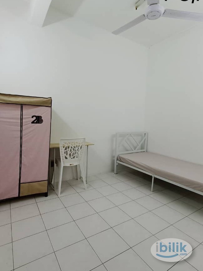 Middle Room at Setia Alam, Shah Alam - Image 2