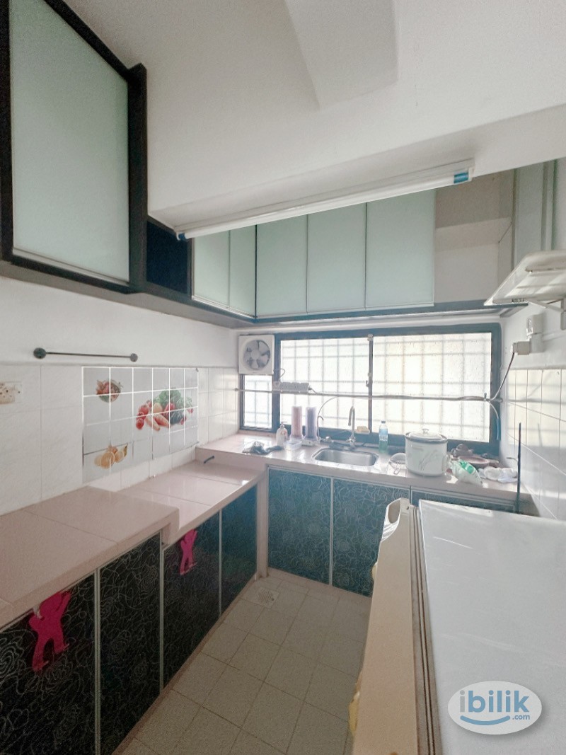 Female only Room at Desa Permata, Farlim - Image 1