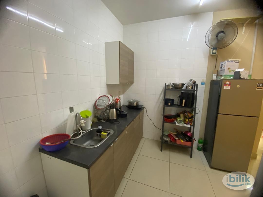MALE MEDIUM Room at Cova Suites, Kota Damansara - Image 2