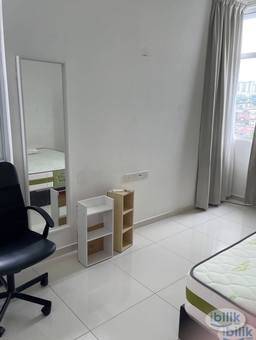 Room for Rent (Not Staying with Owner) - Image 6