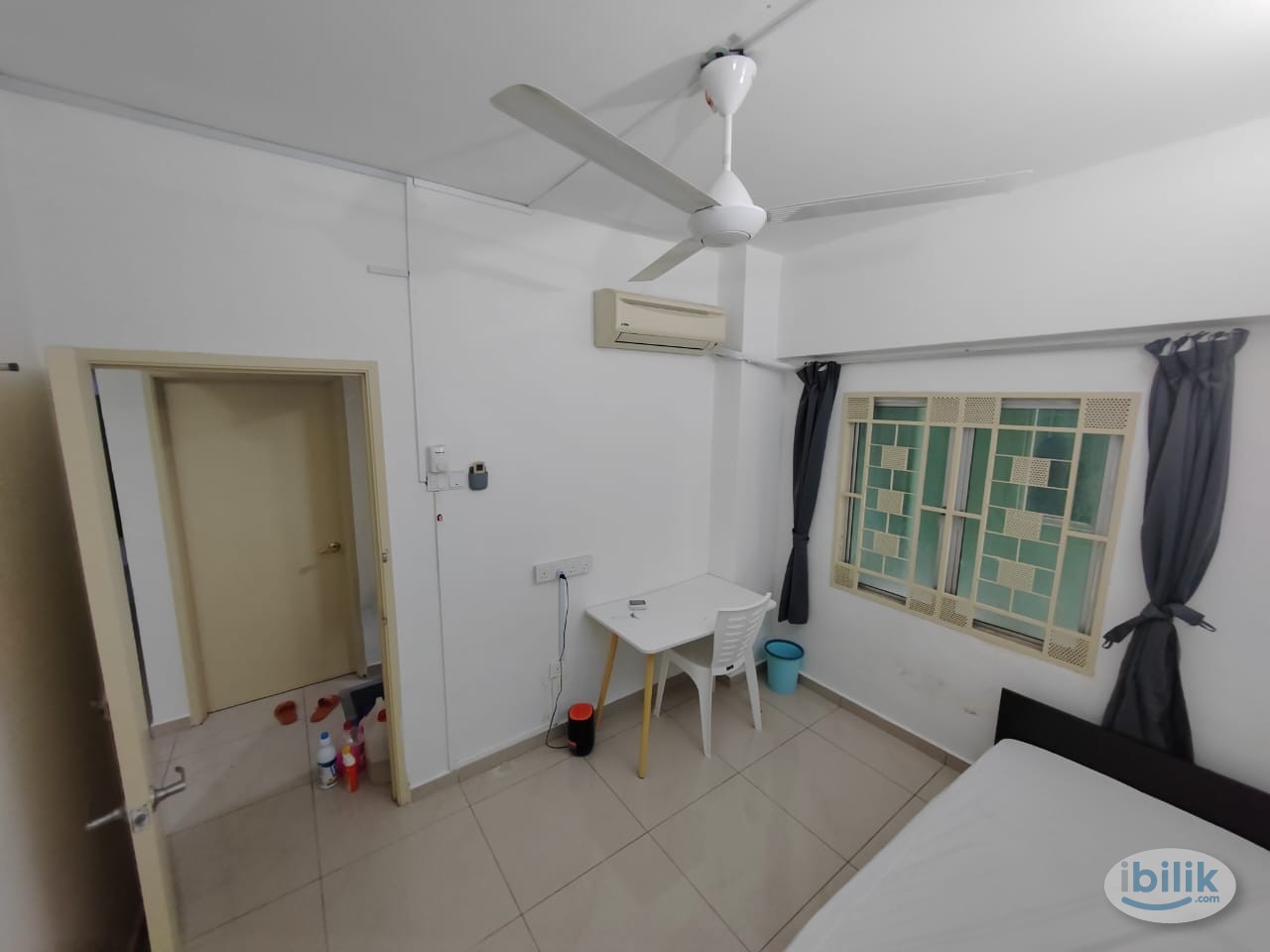Female only Middle Room at kepong sentral condomiunium mrt ktm - Image 1