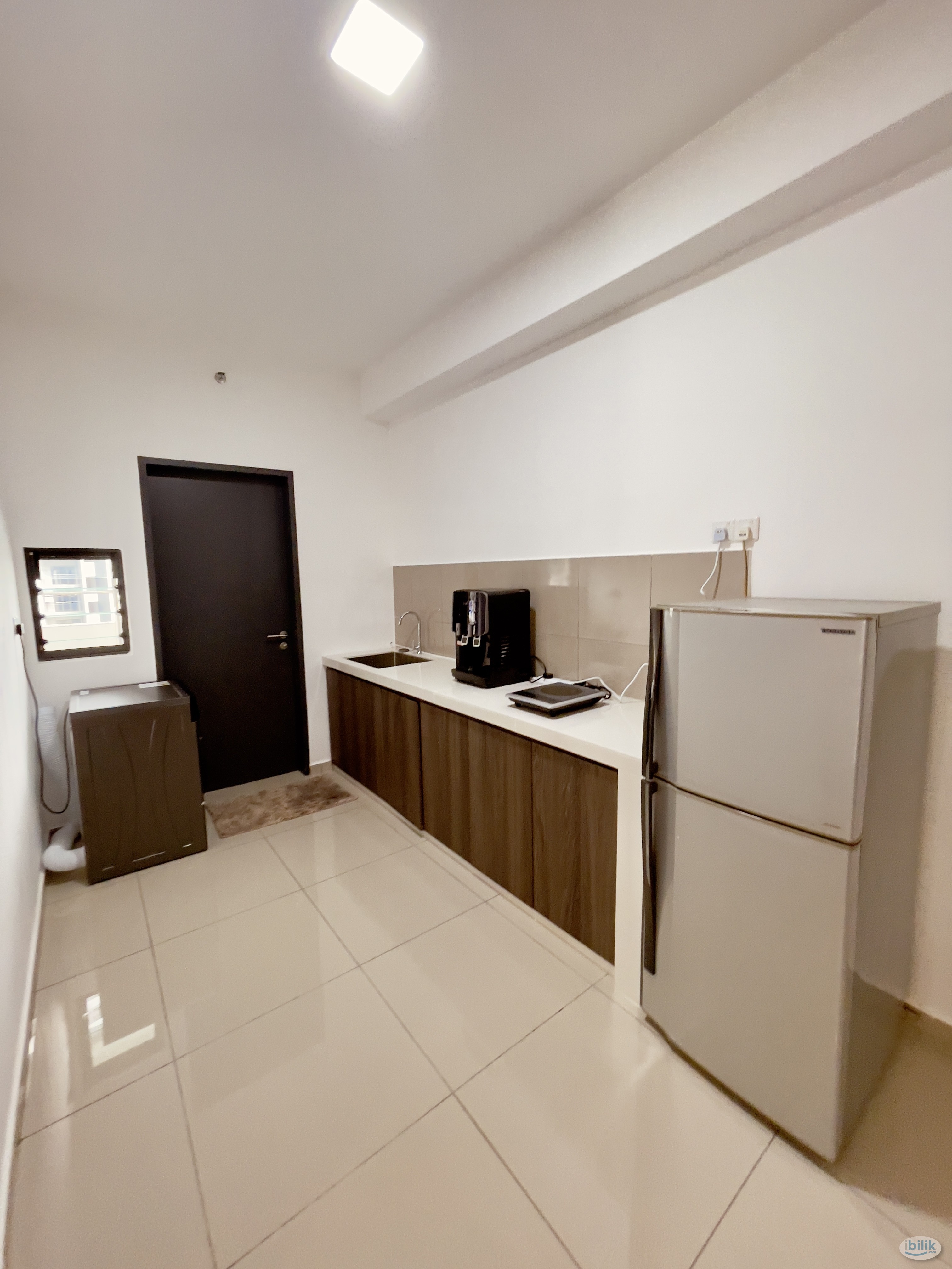 Master Room at D'Quince Residence, Damansara Perdana - Image 4