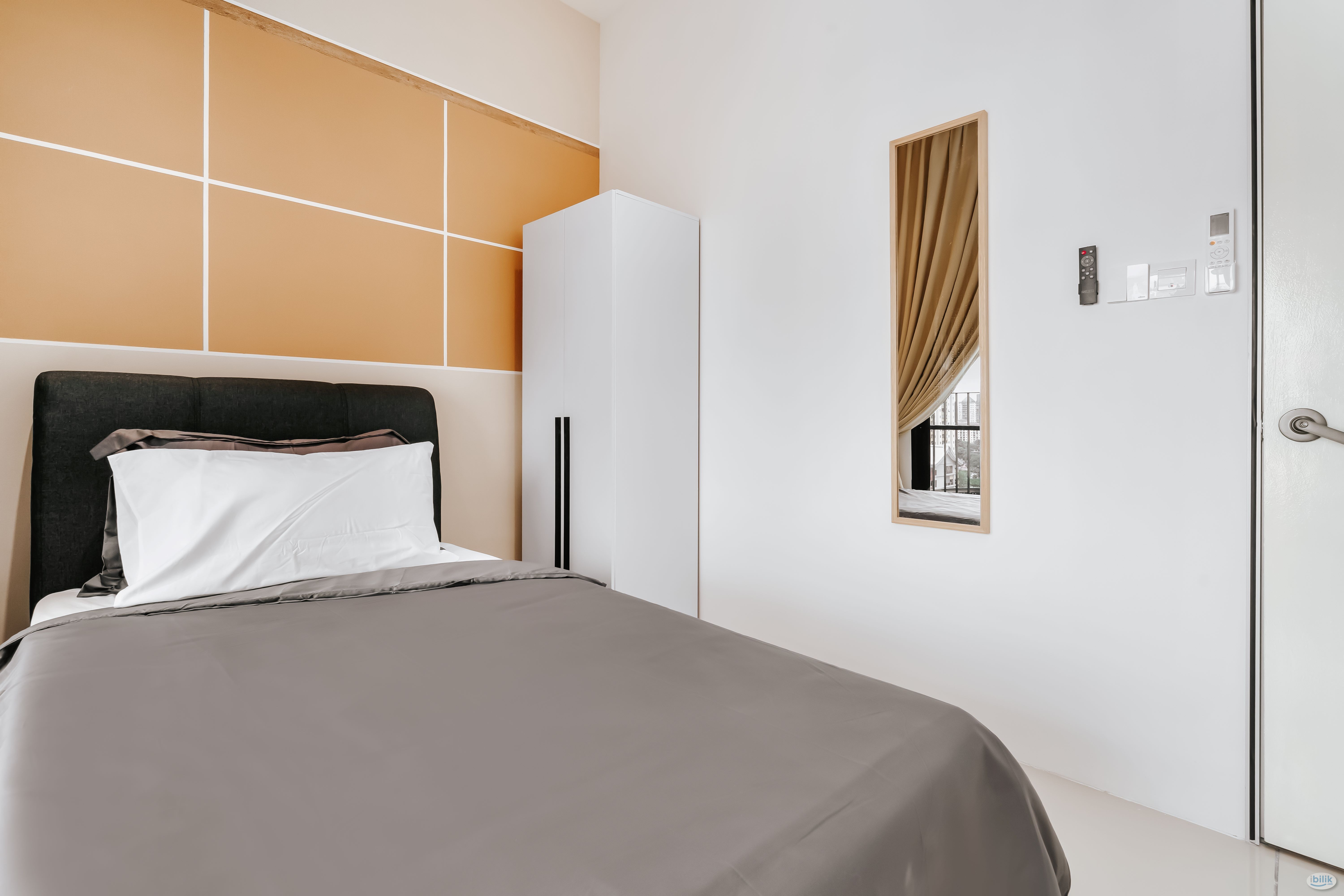 All Female‼️ (balcony Medium Room) WIFI AirCond Near MRT BUS at Unio Residence, Kepong Sungai Buloh Bandar Sri Damansara - Image 3