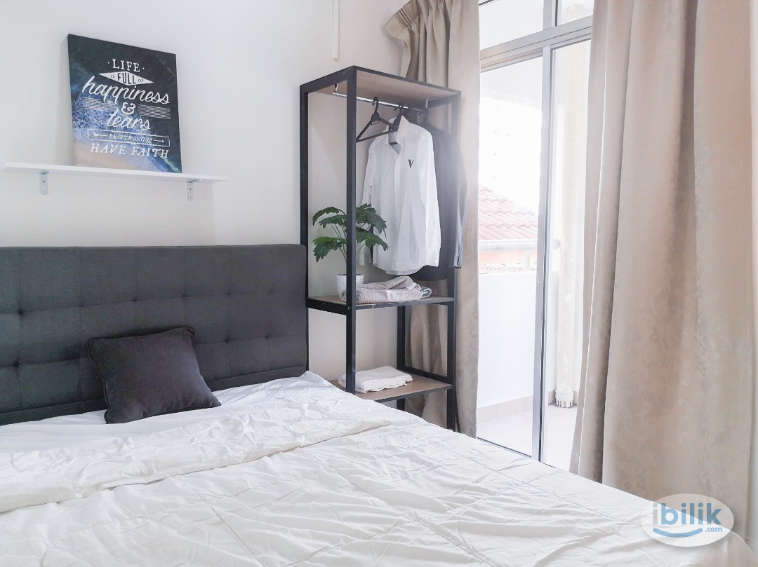 5 mins walking to LRT Lembah Subang, Near to Citta and Evolve mall, Middle room for rent @ D'aman Crimson Ara Damans - Image 2