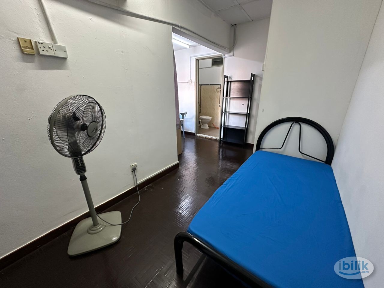 Walk to Subang LRT 🚶 Furnished room for rent @ SS15 - Image 1