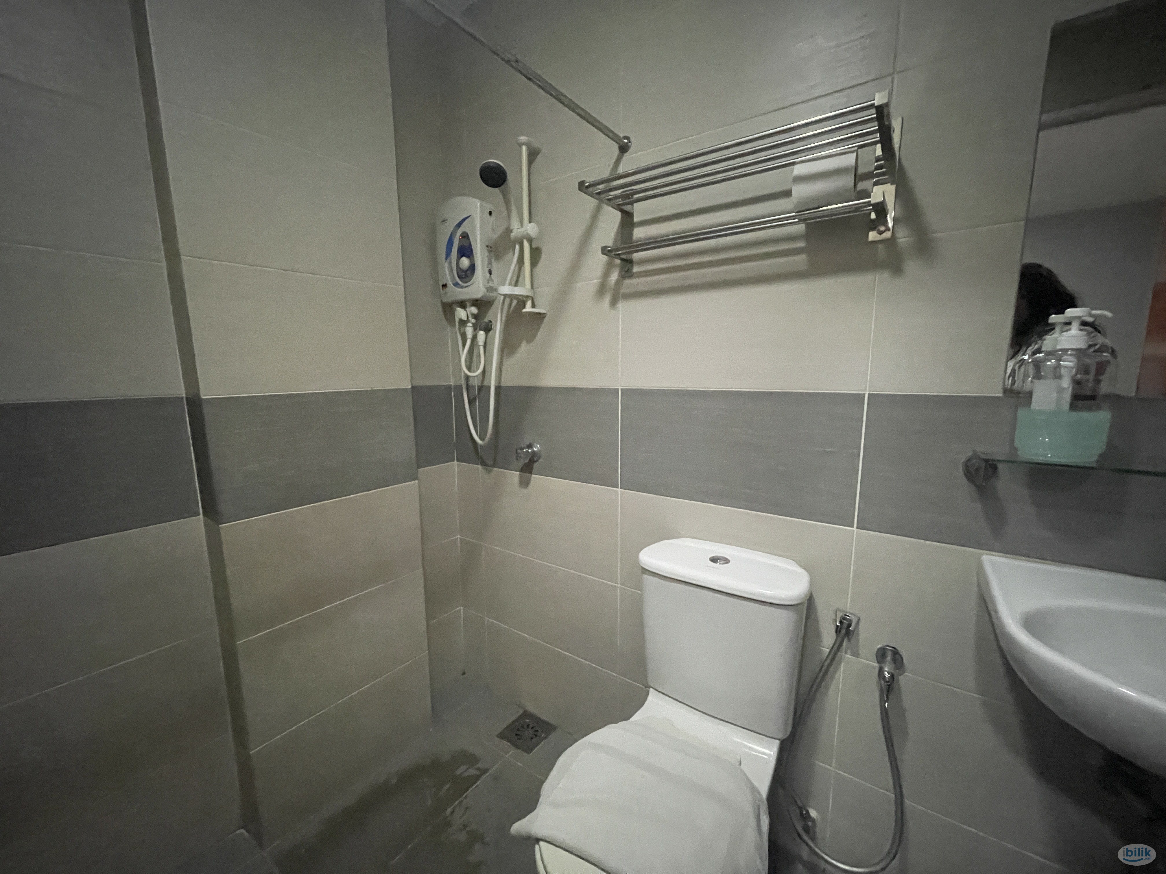 Work at TRX  ❓ Zero Deposit Room attach Toilet near Sunway Velocity - Image 1
