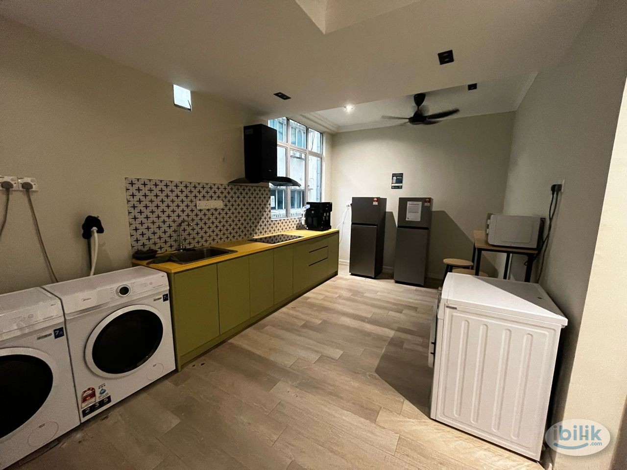 🚀FAST SELLING, QUEEN ROOM NEARBY WANSGA WALK🏢🔥 - Image 1