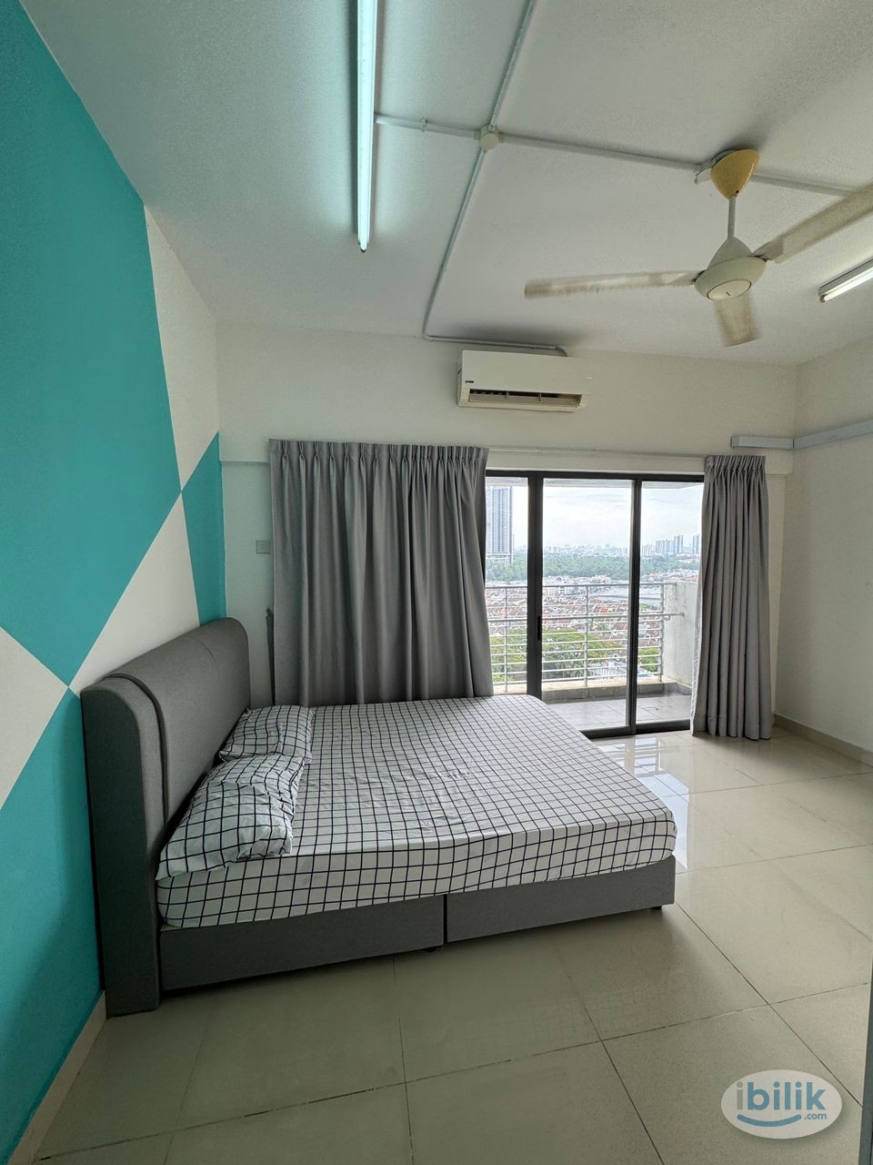 Single Room at Setiawalk, Pusat Bandar Puchong - Image 5