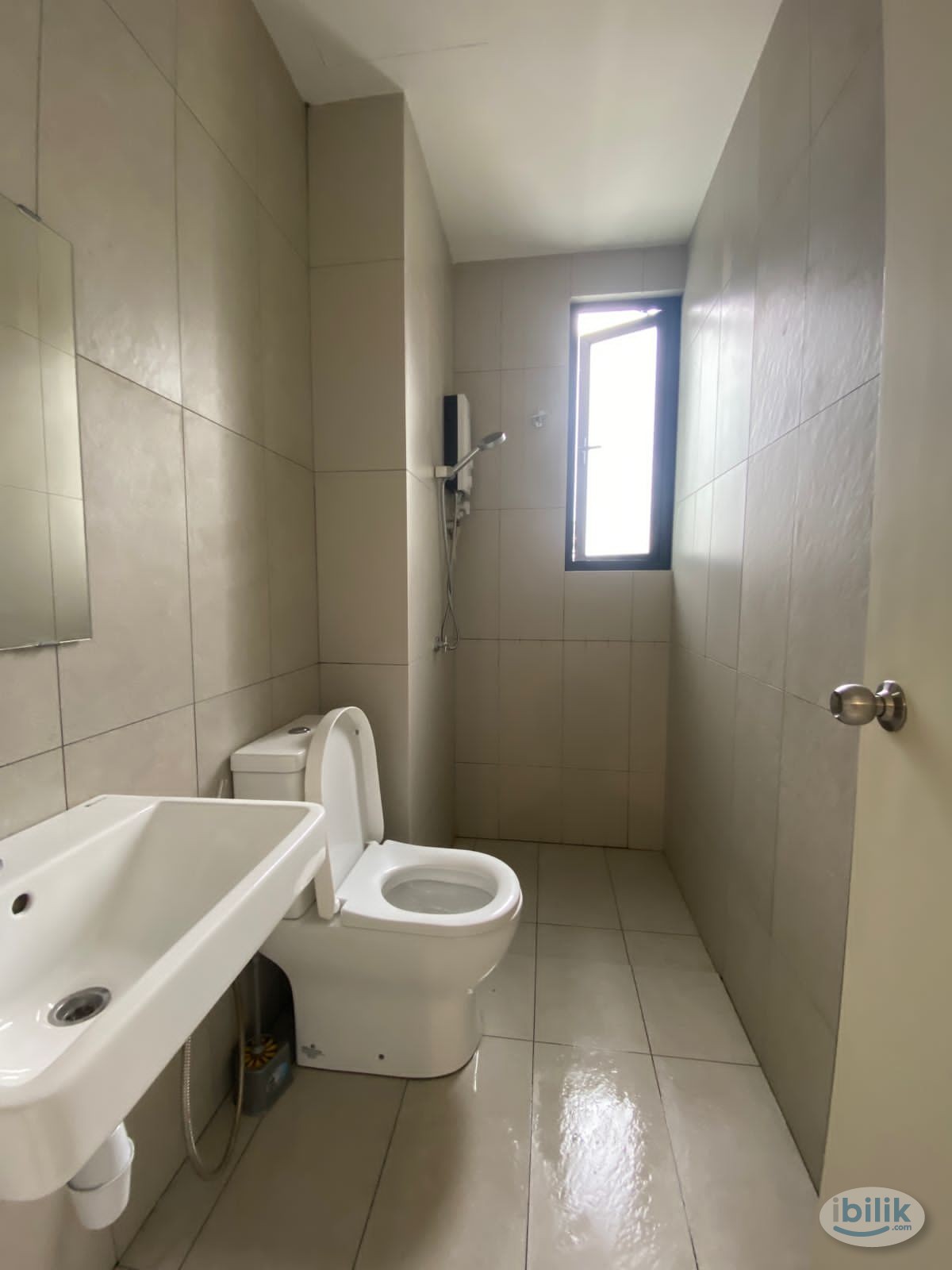 Single Room at Kenwingston Skyloft USJ 1 Subang Jaya, UEP Subang Jaya - Image 3