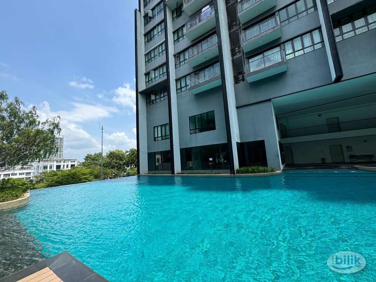 24 Hours Security 🔥Luxury Condo Room for Rent @ I-residence 🔥Swimming Pool 🏊& Gym 🏋️ Available - Image 4