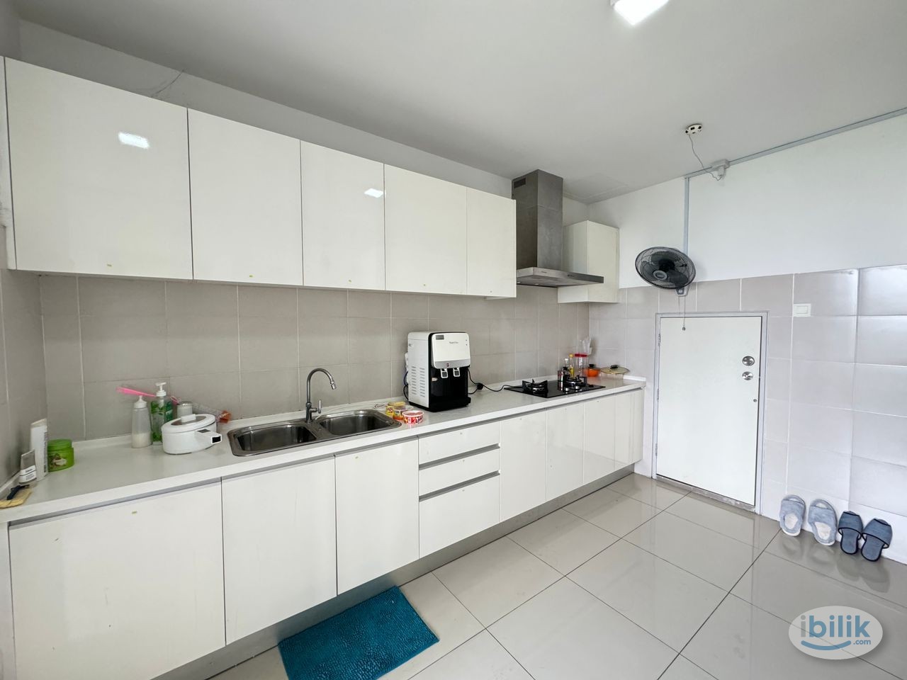 24 Hours Security 🔥Luxury Condo Room for Rent @ I-residence 🔥Swimming Pool 🏊& Gym 🏋️ Available - Image 5