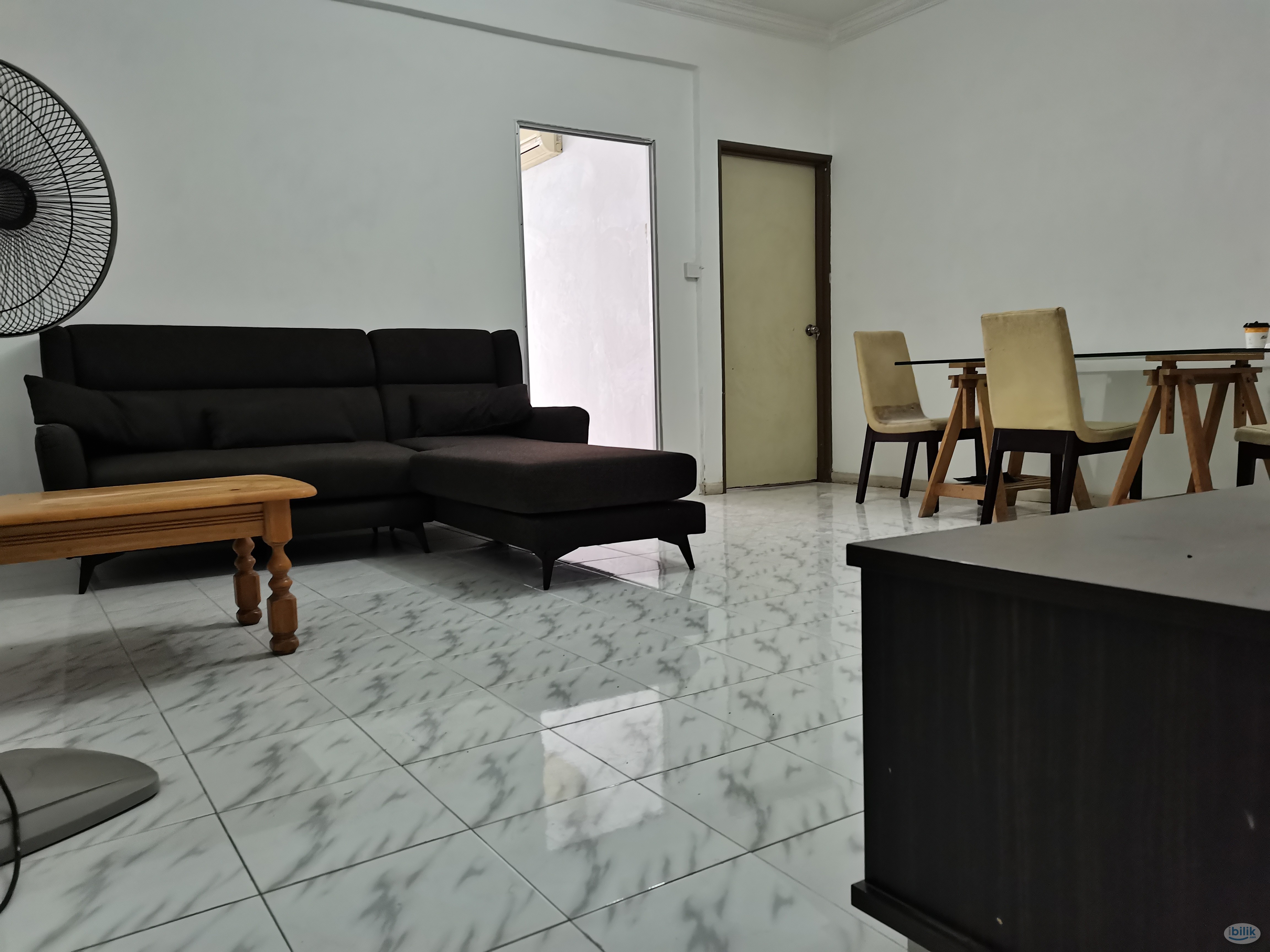 Master Room at Bukit OUG Condominium, Bukit Jalil - Image 4
