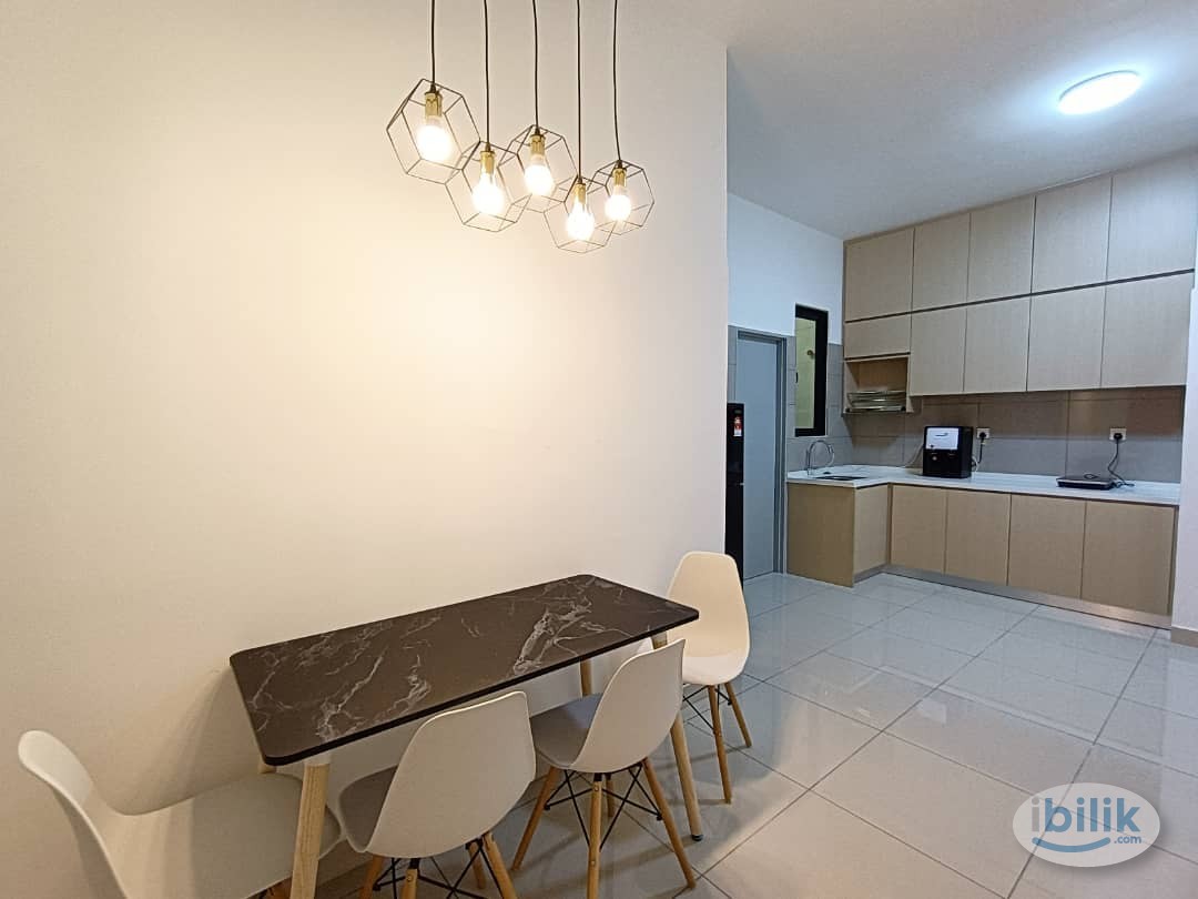 Master Room at Bintang Residensi, Bukit Jalil - Image 4