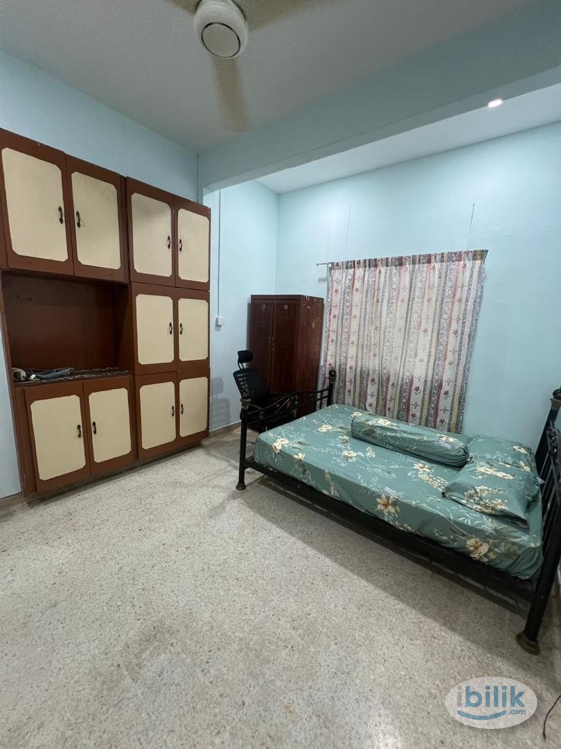 [FREE UTILITY/NEAR HTJ] Master Room at Rasah, Seremban - Image 2