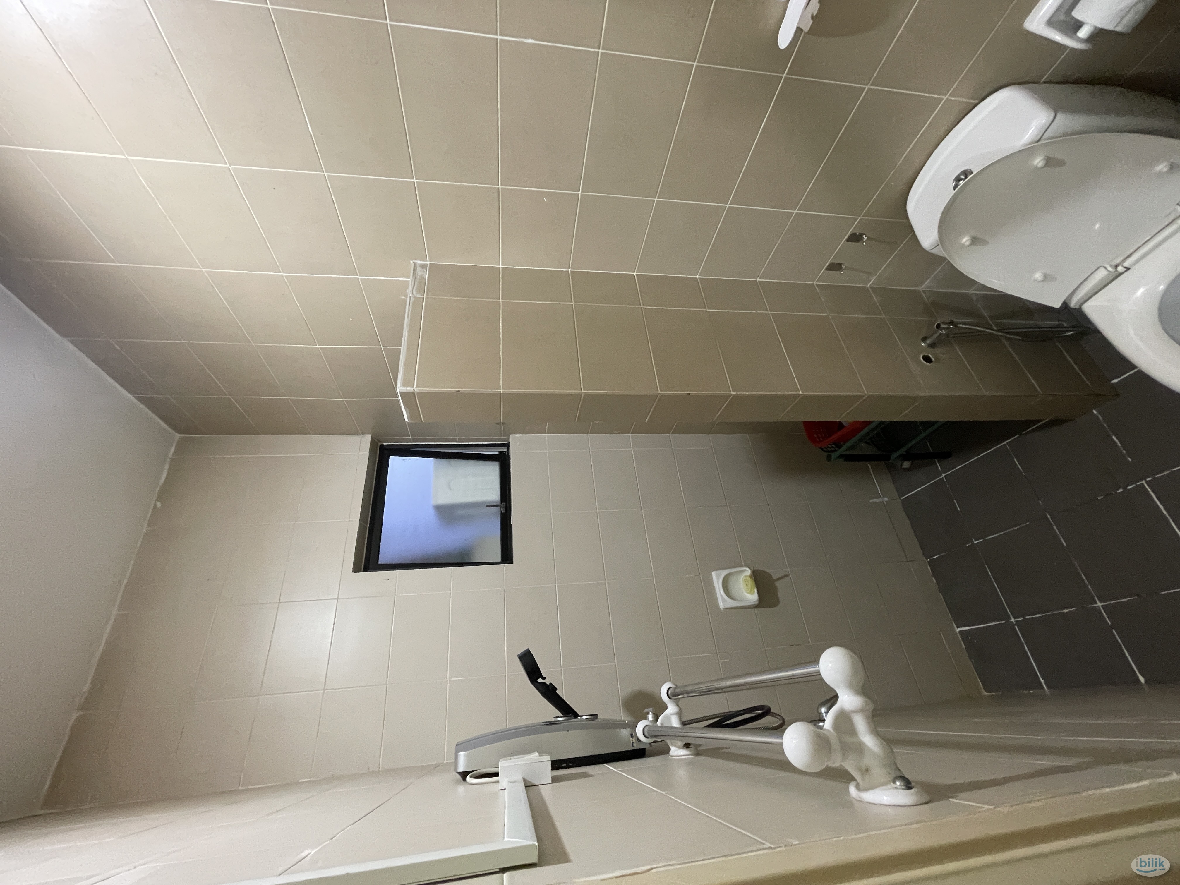 Rooms with batsroom - Image 5