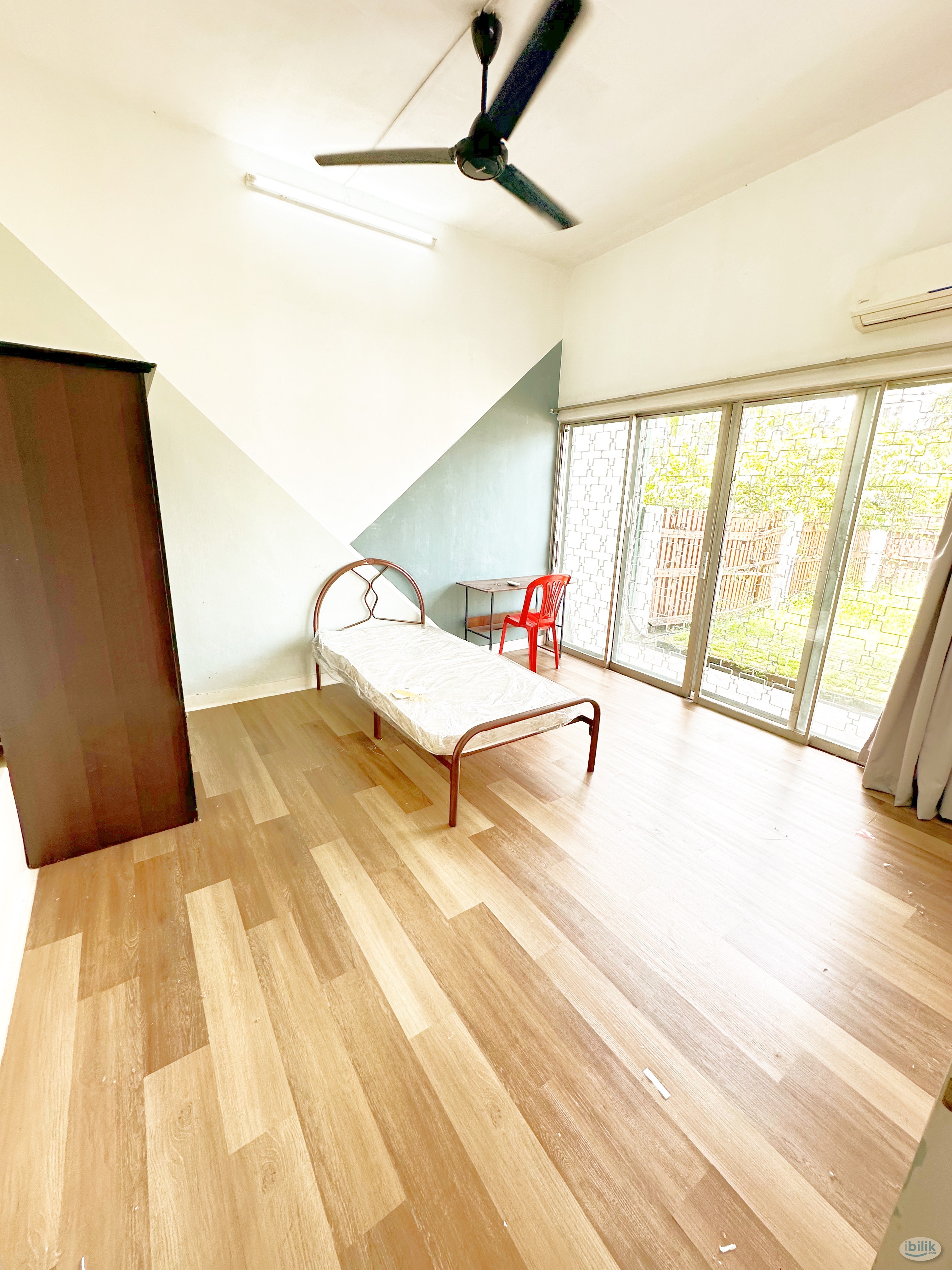 Walk Damansara Uptown , 3 Damansara, Atria  very convenient to every where - Image 3