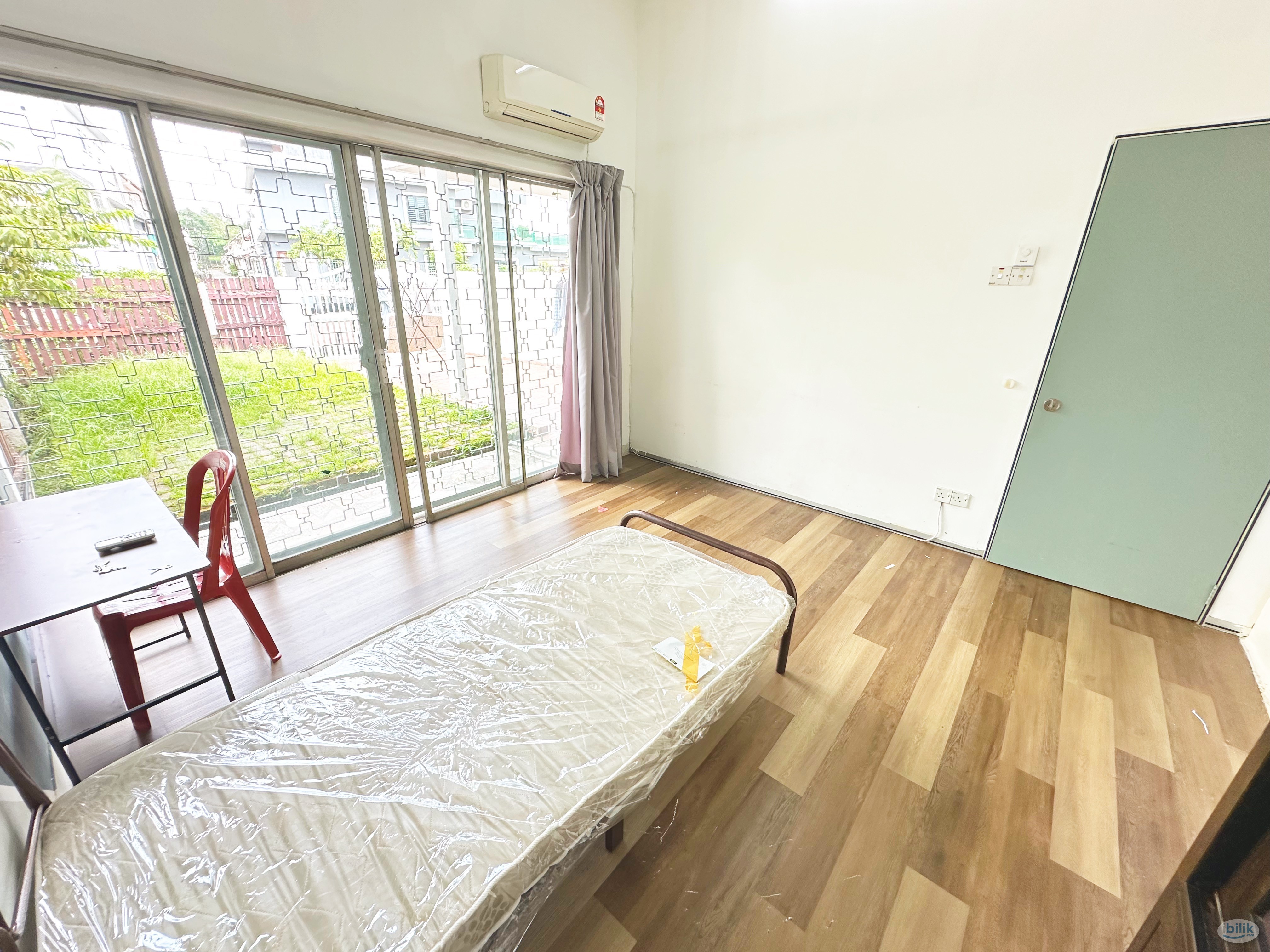 Walk Damansara Uptown , 3 Damansara, Atria  very convenient to every where - Image 4