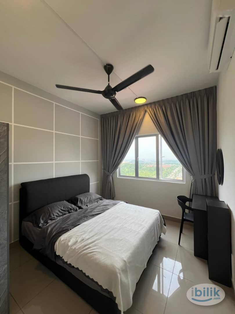 PREMIUM ROOM RENTAL Middle Room @ Bandar Baru Salak Tinggi @Sepang - Image 1