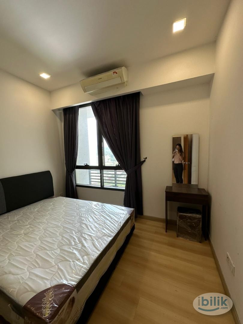 Middle Room at One South, Seri Kembangan - Image 2