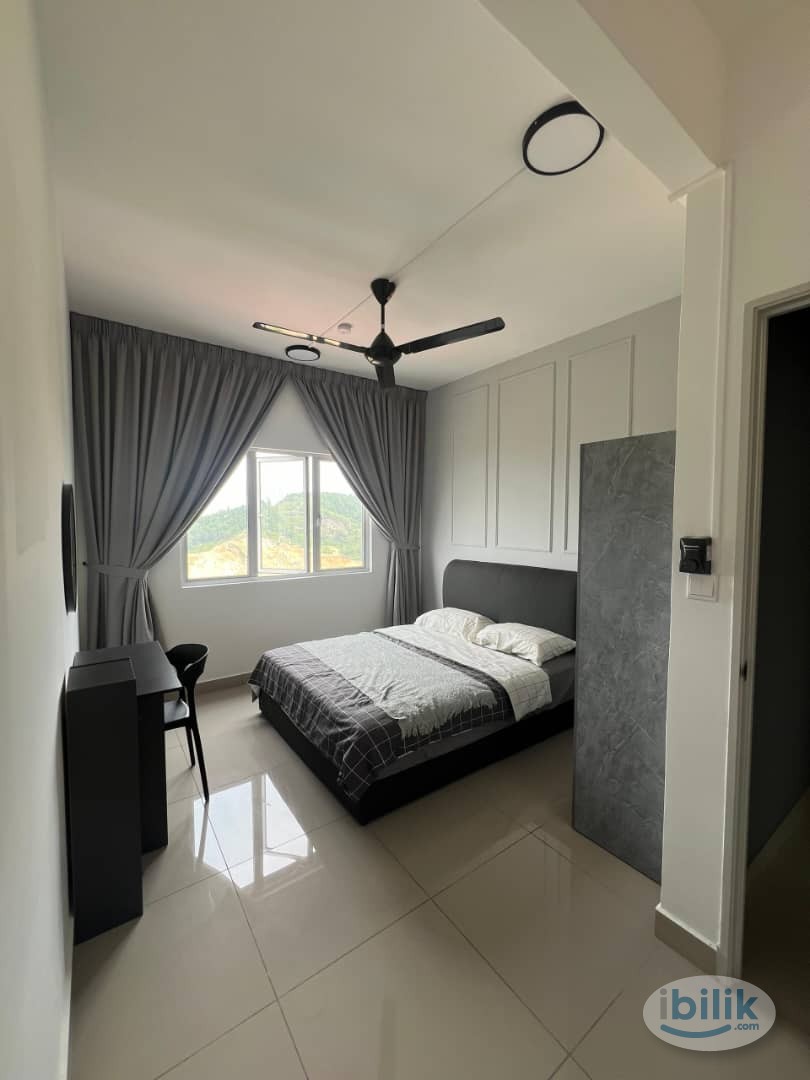 PREMIUM ROOM RENTAL  @ master bedroom @ Acacia Residence Salak Perdana Sepang - Image 2